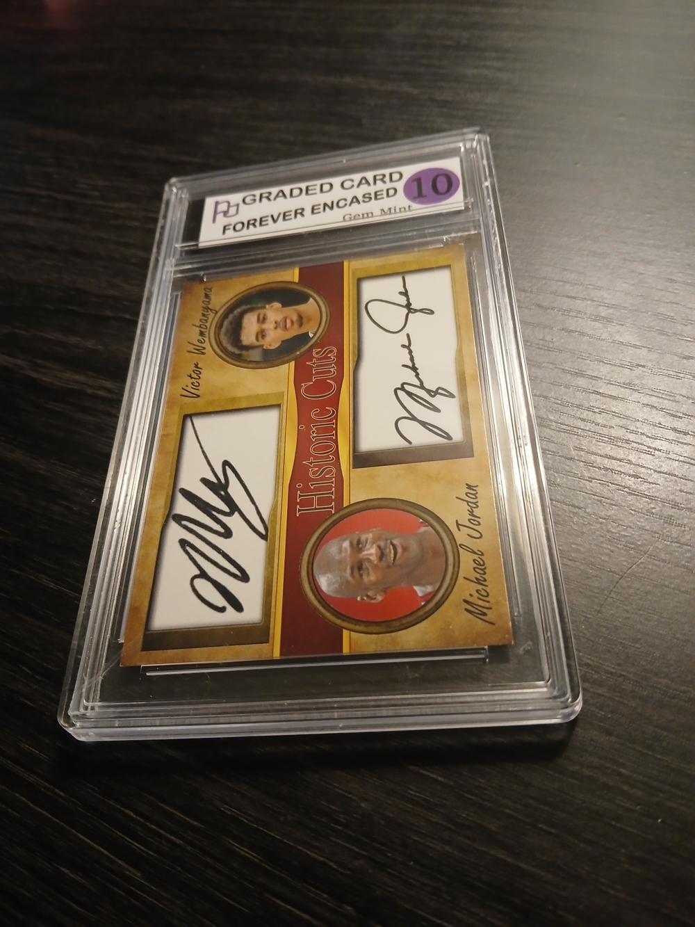 Historic Cuts Dual Autograph Facsimile Michael Jordan/Victor Wembanyana Rookie